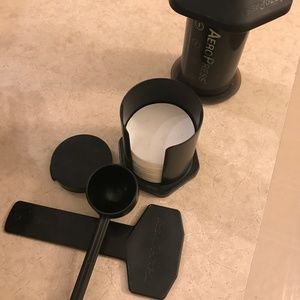Aero press coffee maker